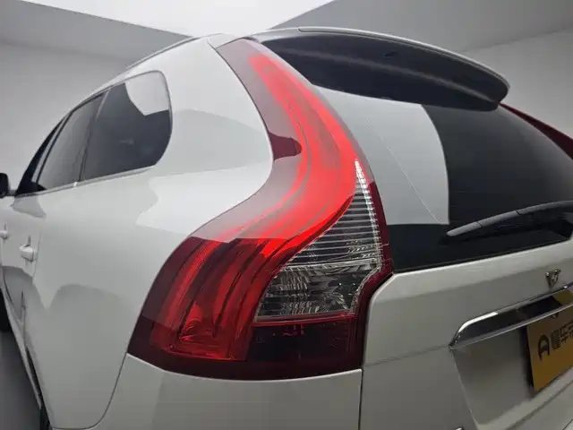 Volvo XC60 — миниатюра 17