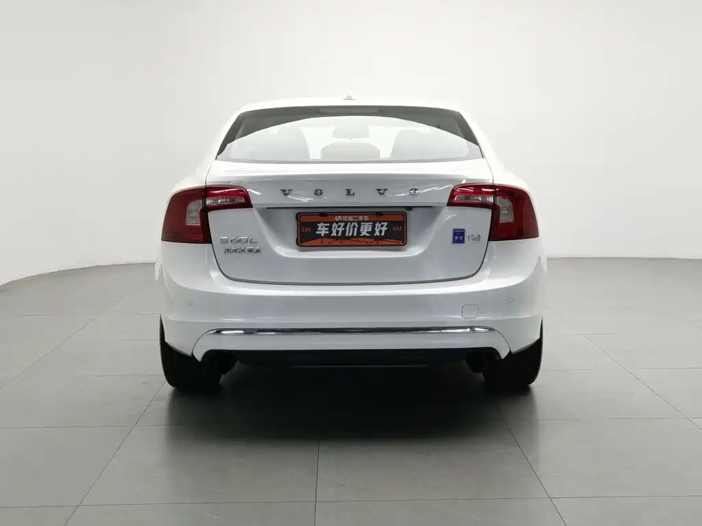 Volvo S60 — миниатюра 4