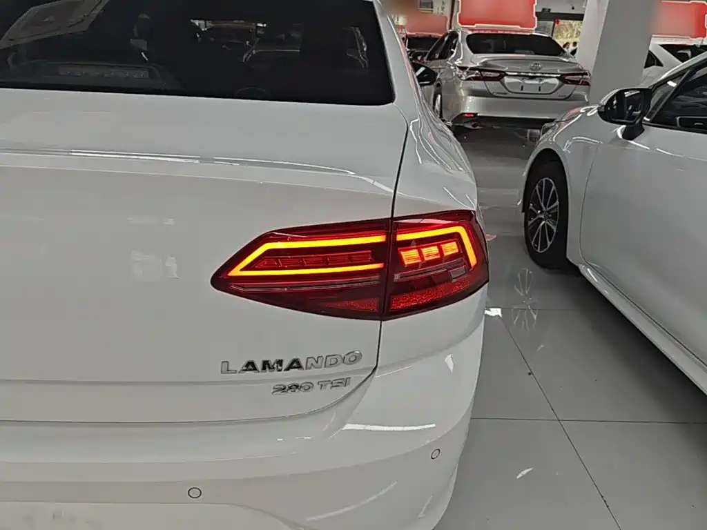 Volkswagen Lamando — миниатюра 8