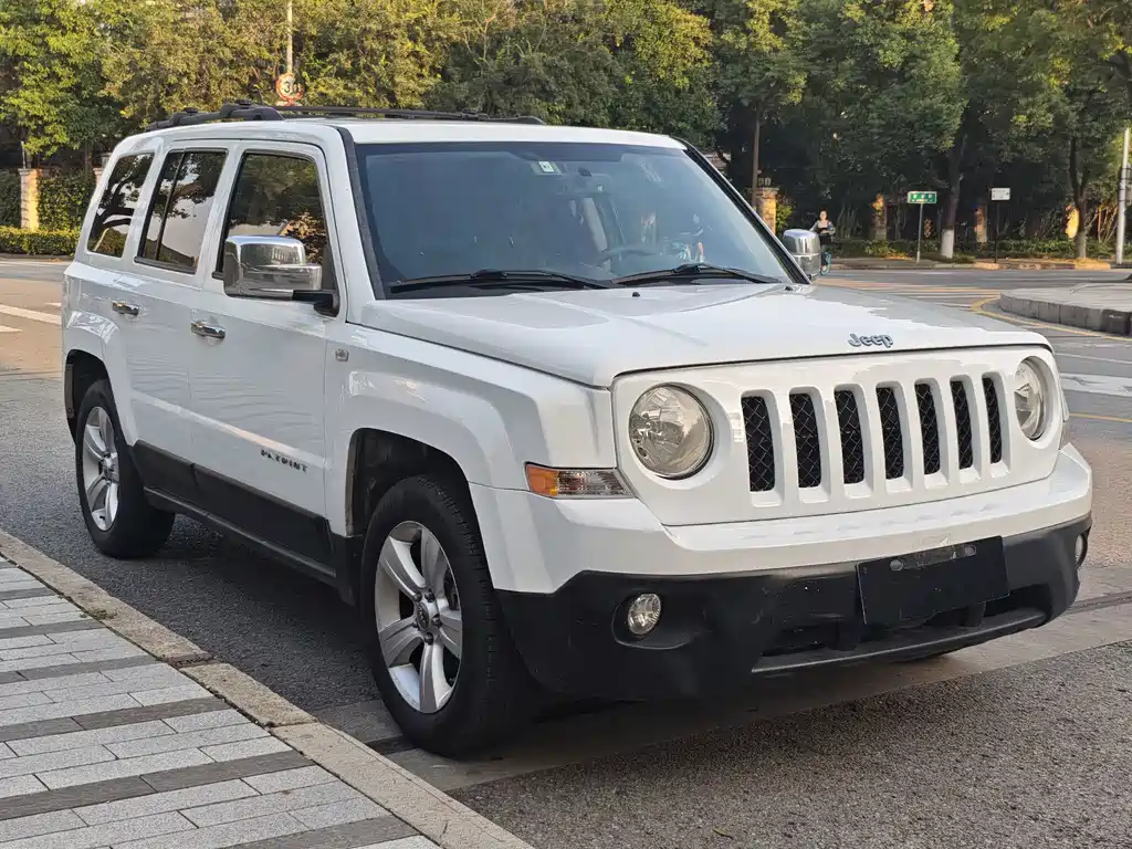 Jeep Patriot — миниатюра 2