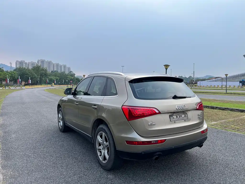 Audi Q5 — миниатюра 8