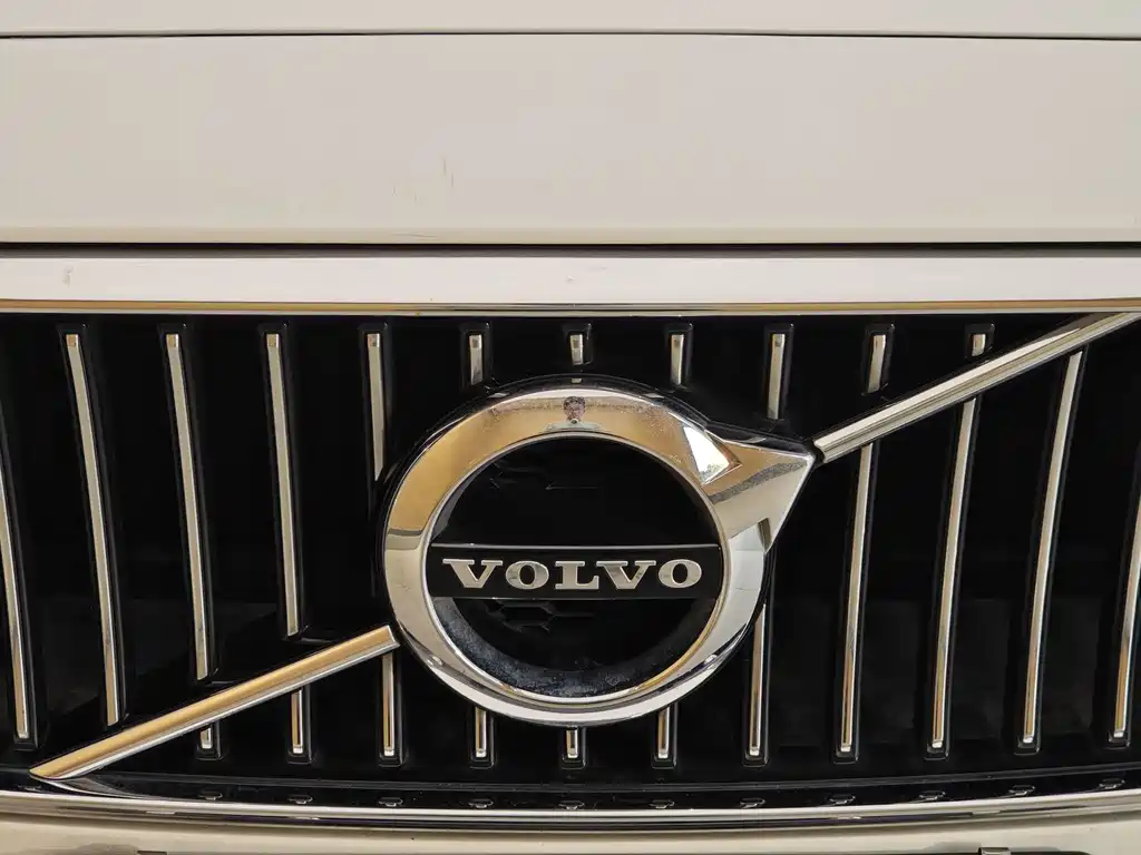 Volvo S90 2019 T5