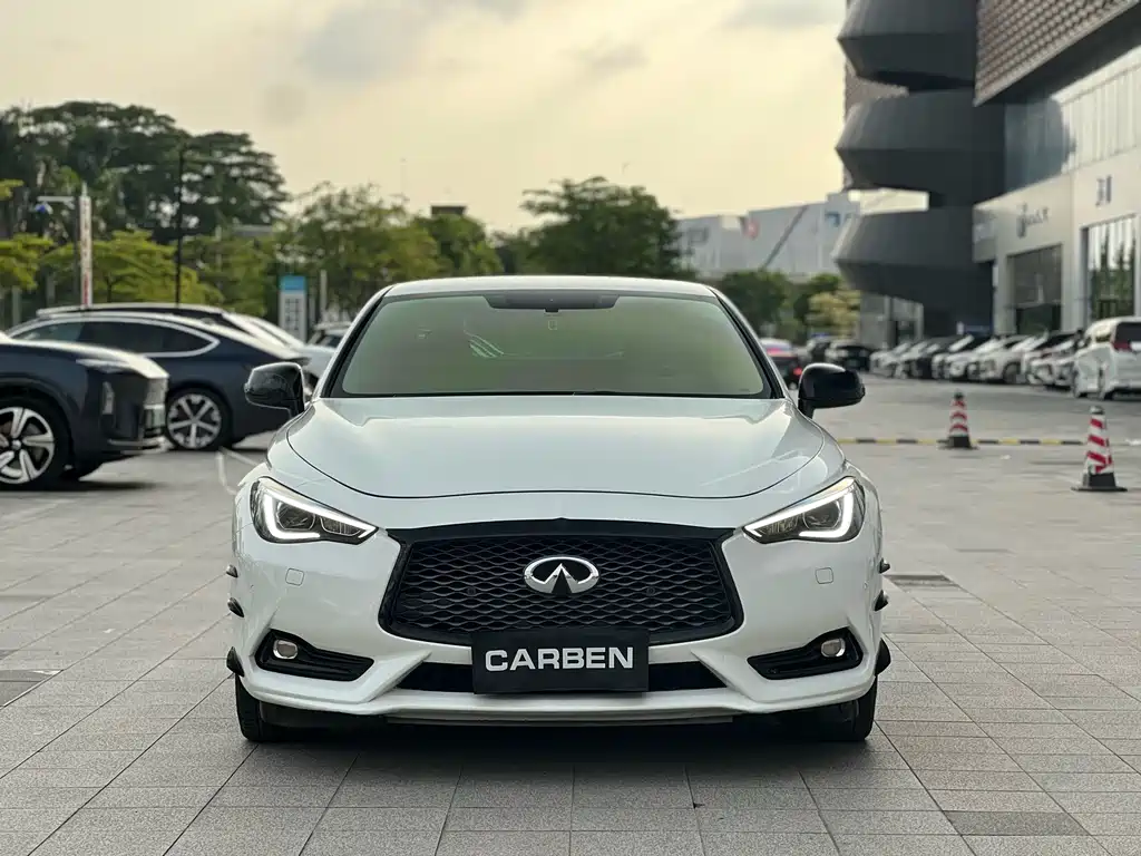 Infiniti Q60 2017 2.0T Luxury