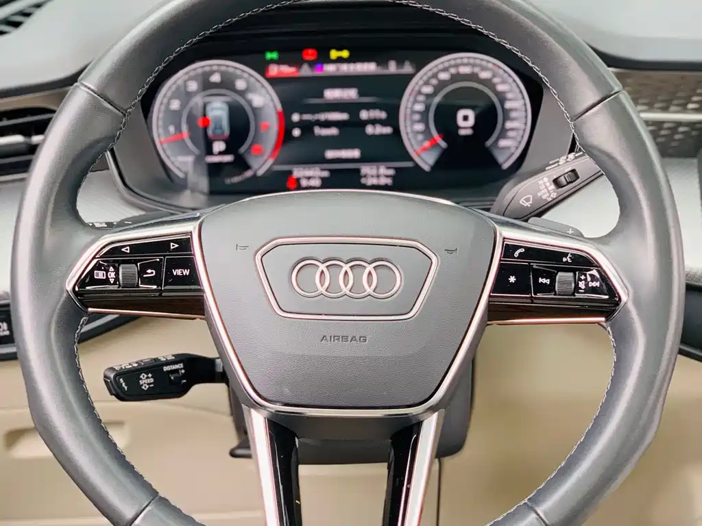 Audi Q6 — миниатюра 15