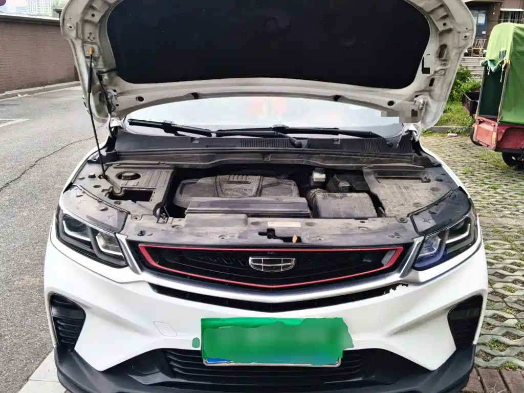 Geely Binyue — миниатюра 11