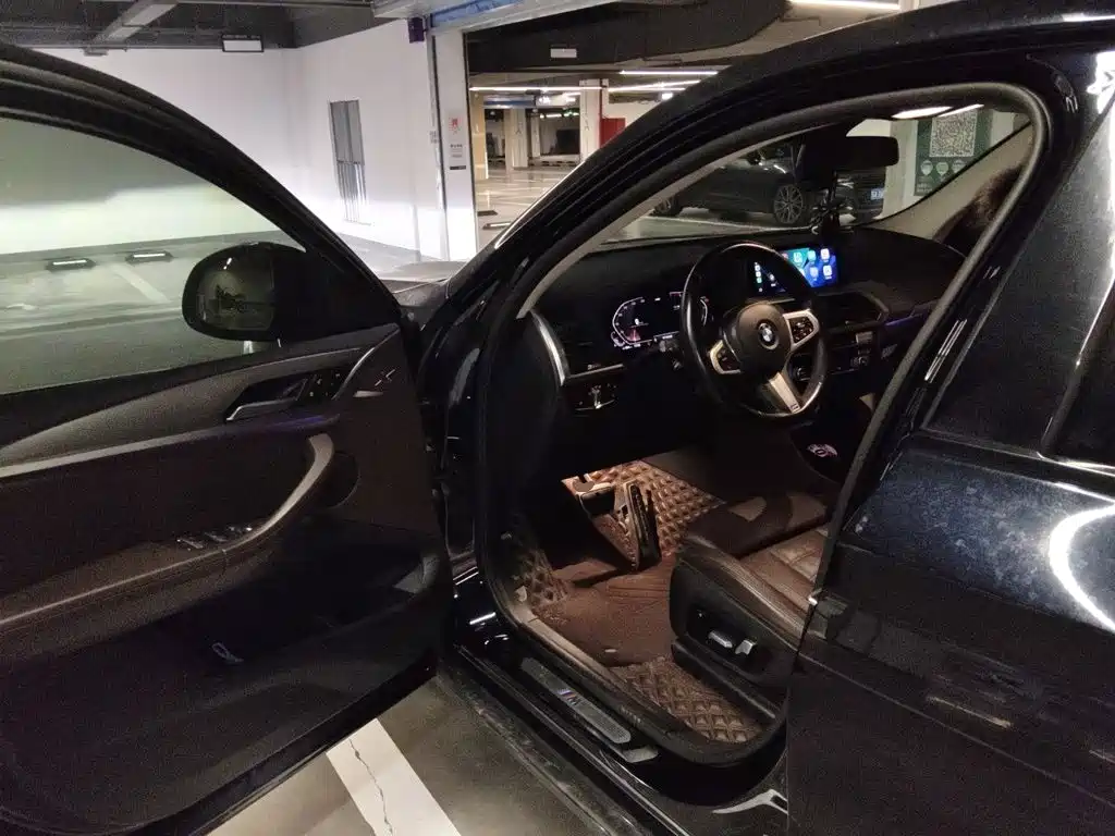 BMW X4 — миниатюра 13