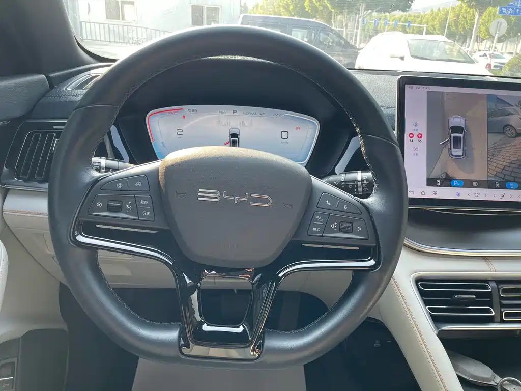 BYD PLUS New Energy — миниатюра 11