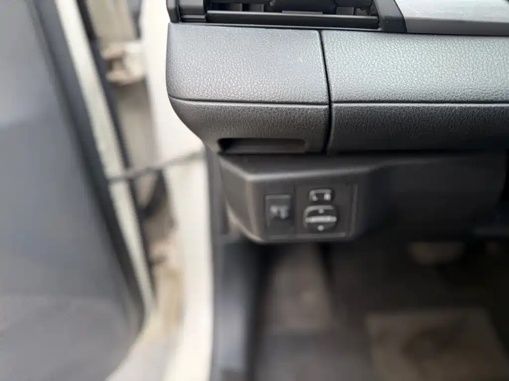 Toyota Vios — миниатюра 8