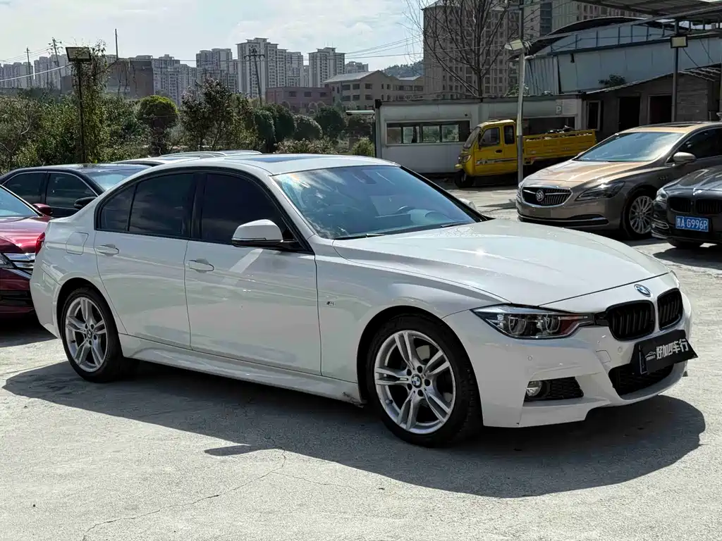 BMW 3 Series — миниатюра 3