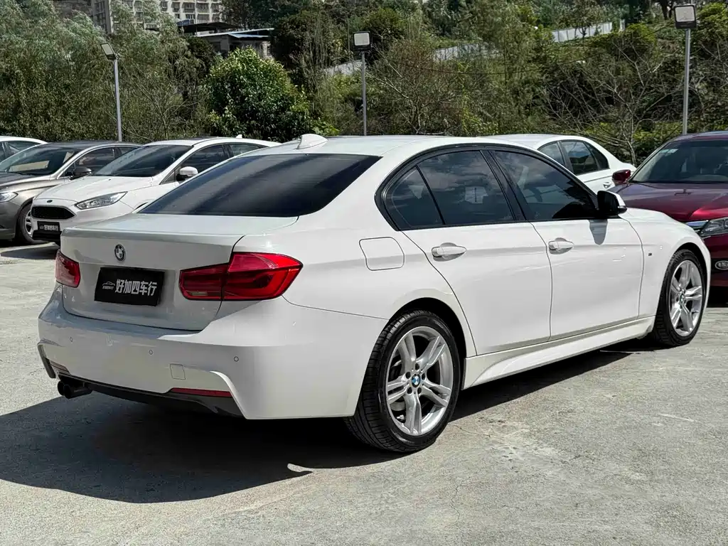BMW 3 Series — миниатюра 7
