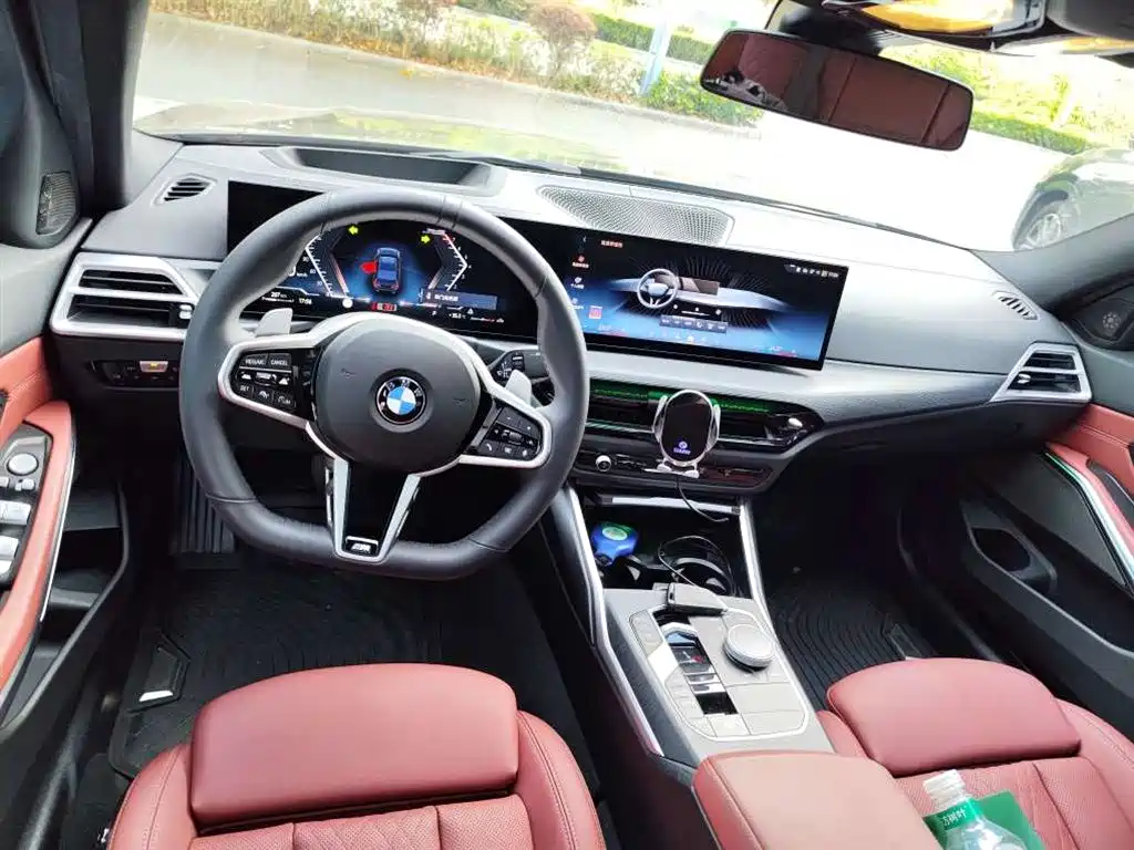 BMW 3 Series 330i M Sport Night Package, фото 8
