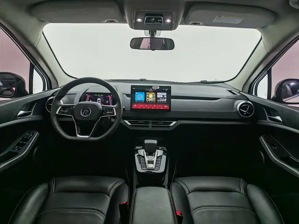 BYD Yuan EV — миниатюра 14