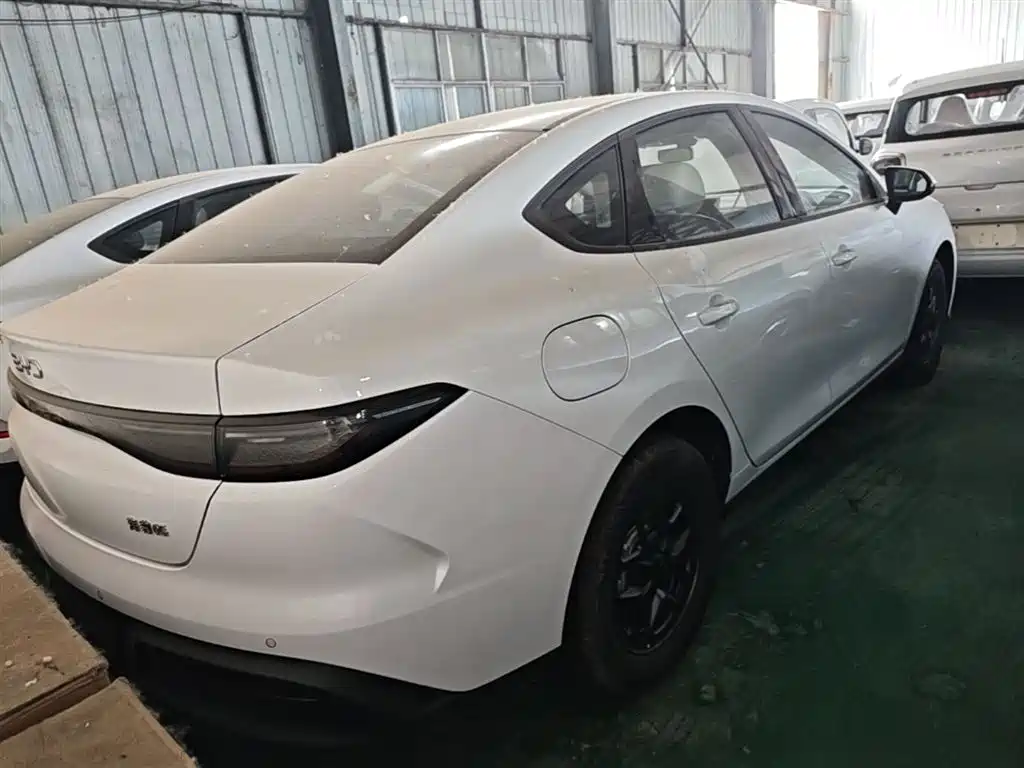 BYD Seal 05 DM-i 05 DM-i 2026 DM-i 128KM Luxury