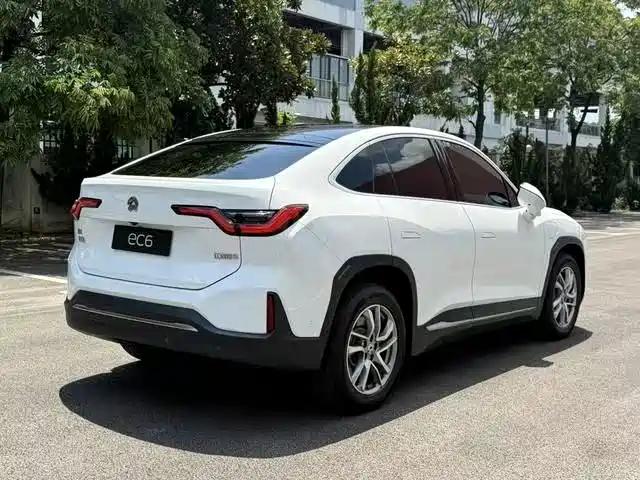NIO EC6 — миниатюра 6