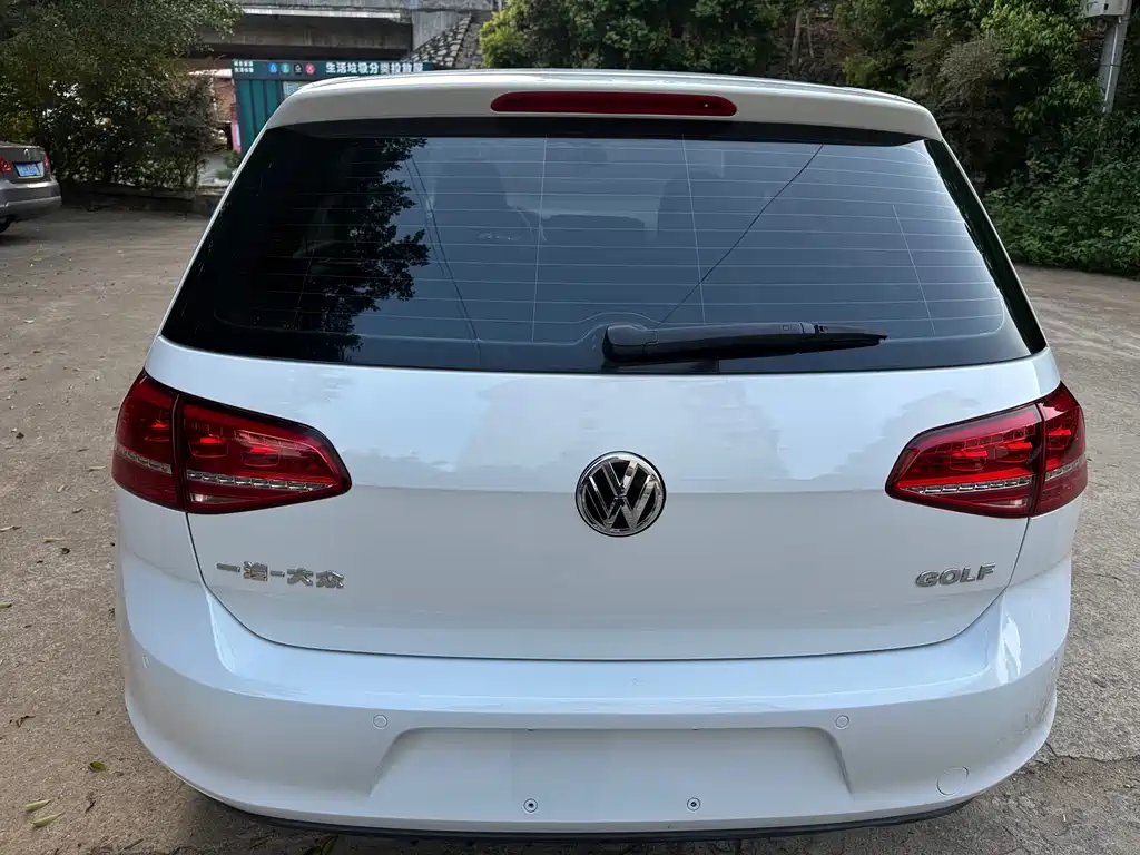 Volkswagen Golf — миниатюра 7