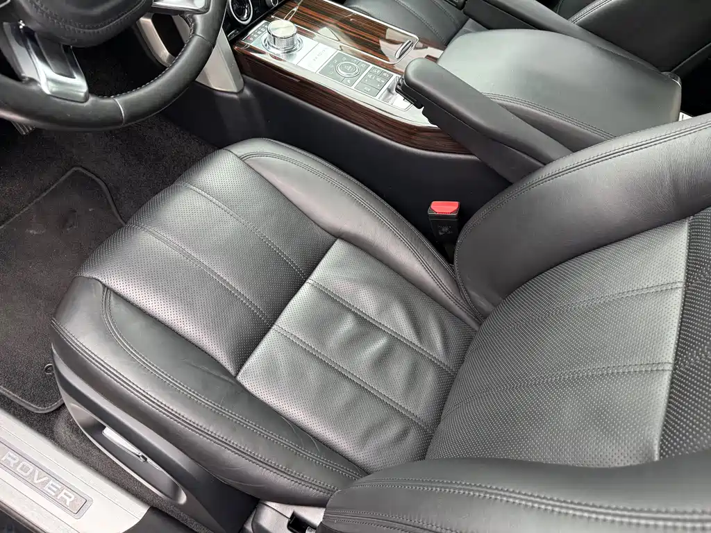 Land Rover Range Rover — миниатюра 22
