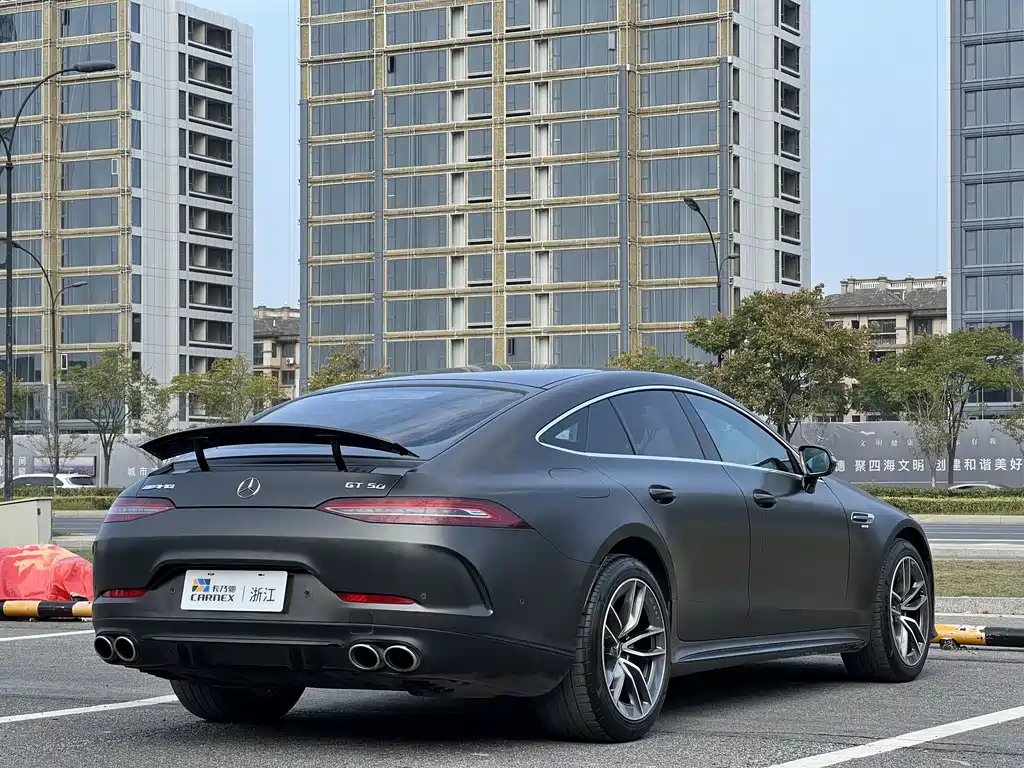 MERCEDES-BENZ AMG GT