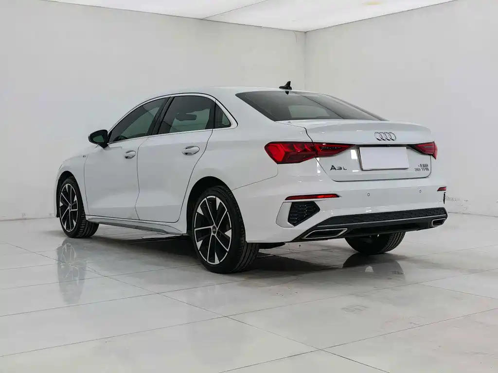 Audi A3 — миниатюра 4