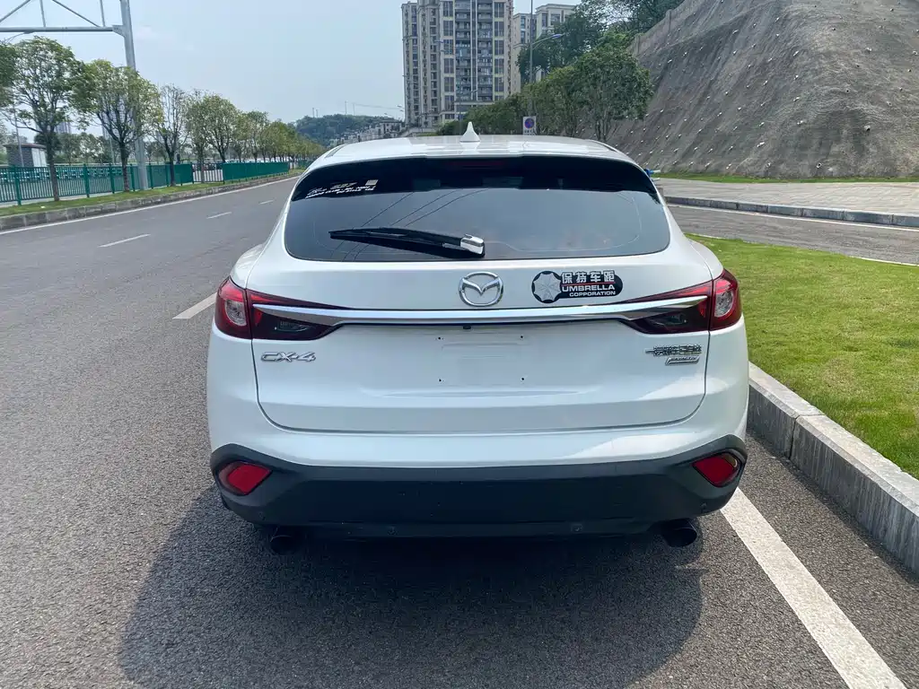 Mazda CX-4 2016 2.0L AT Lead