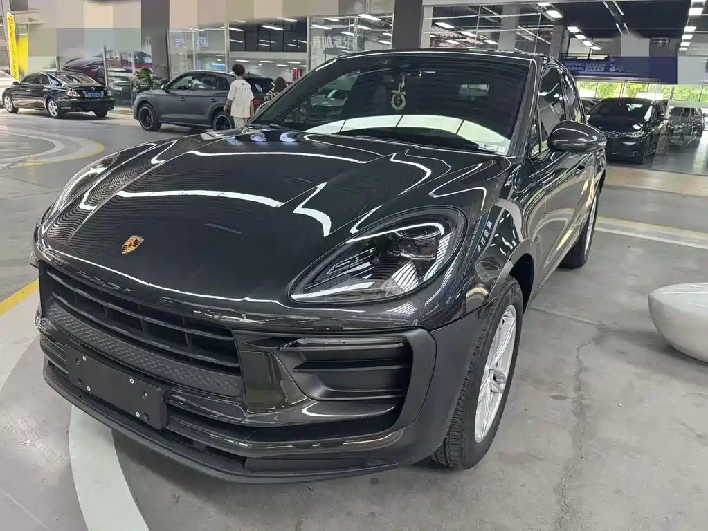 Porsche Macan 2023