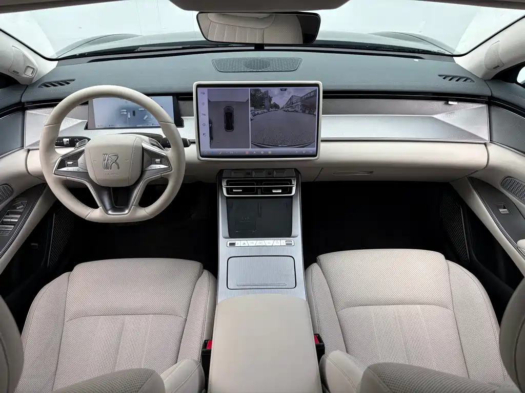 BYD Han L 2025 DM-i 200KM Premium