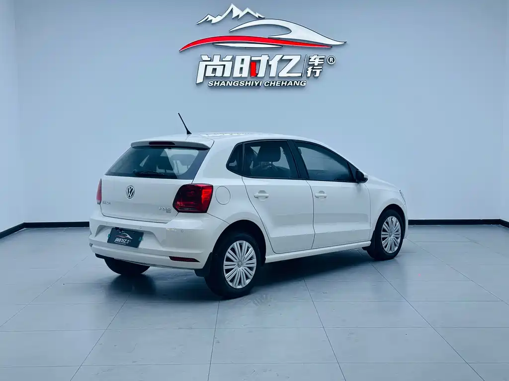 Volkswagen Polo 2018 1.5L AT