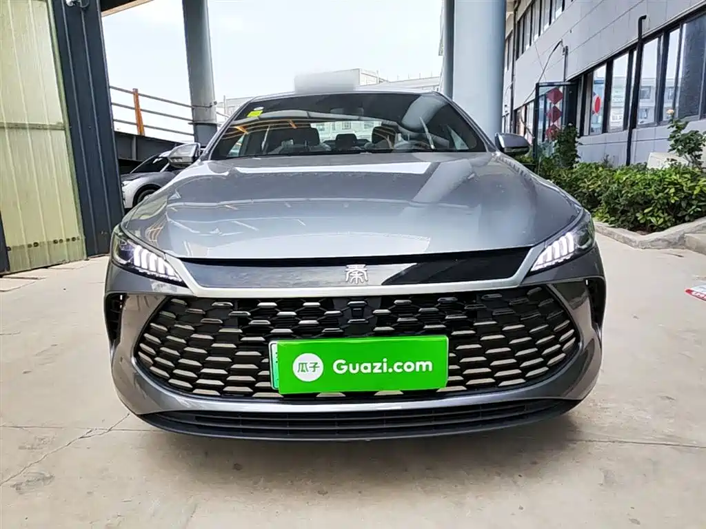 BYD Qin Plus PLUS 2025 DM-i Smart Drive 128KM