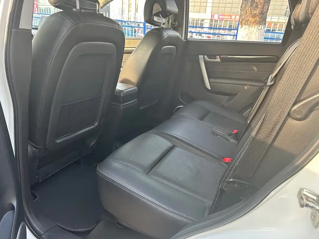 Chevrolet Captiva — миниатюра 7