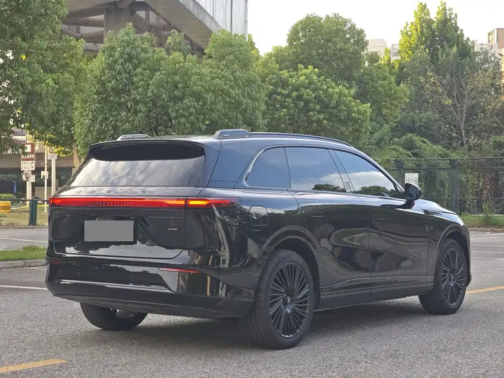 XPeng G9 — миниатюра 4