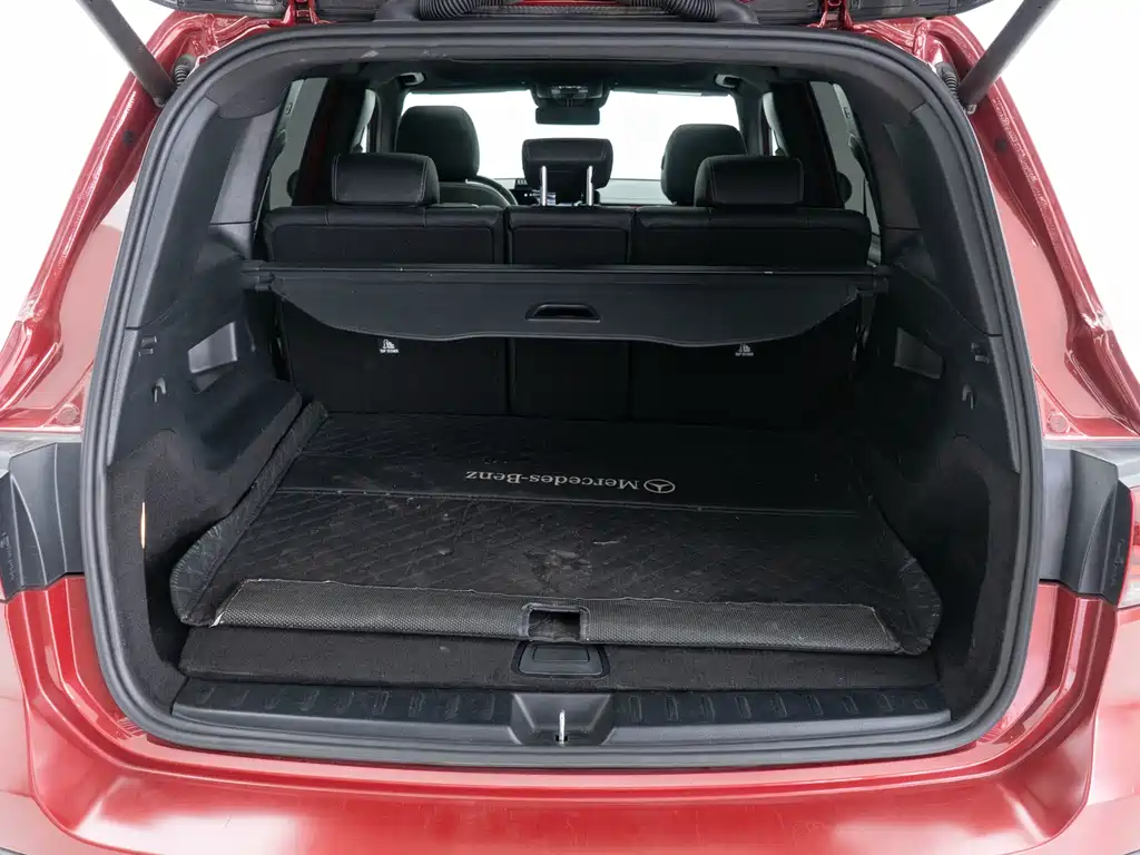 MERCEDES-BENZ GLB AMG