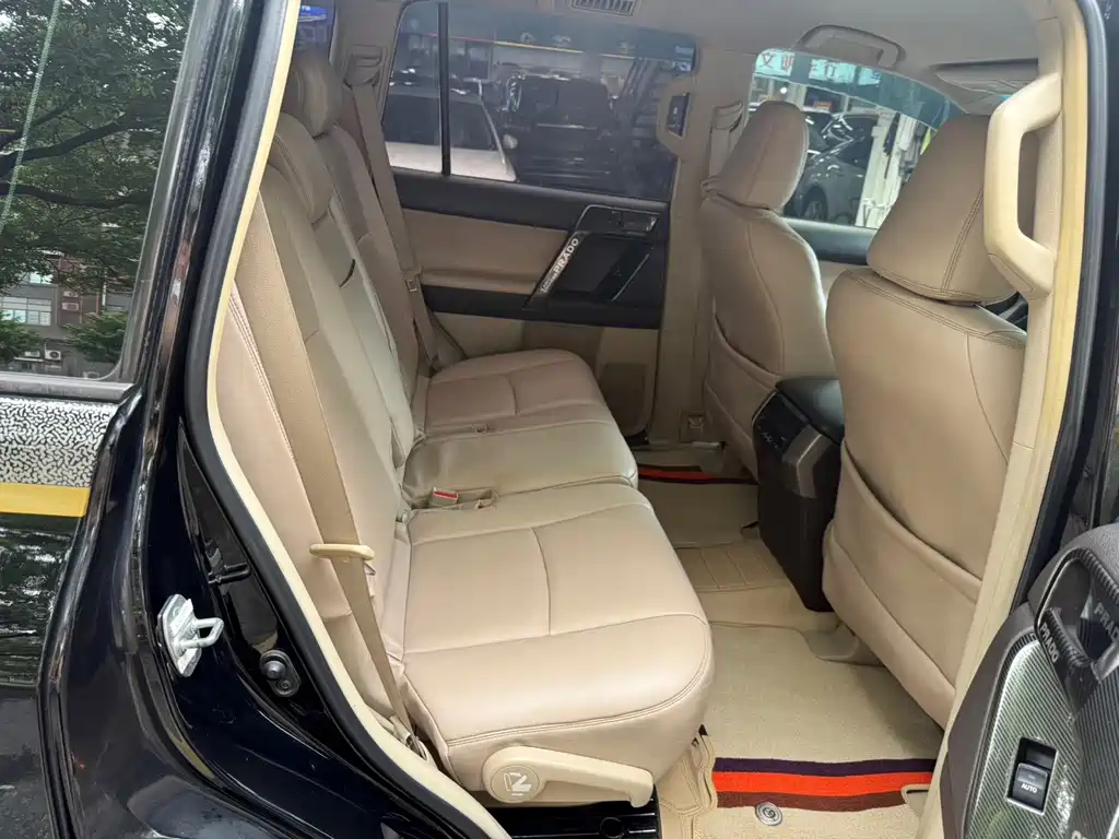 Toyota Prado (Import) — миниатюра 17