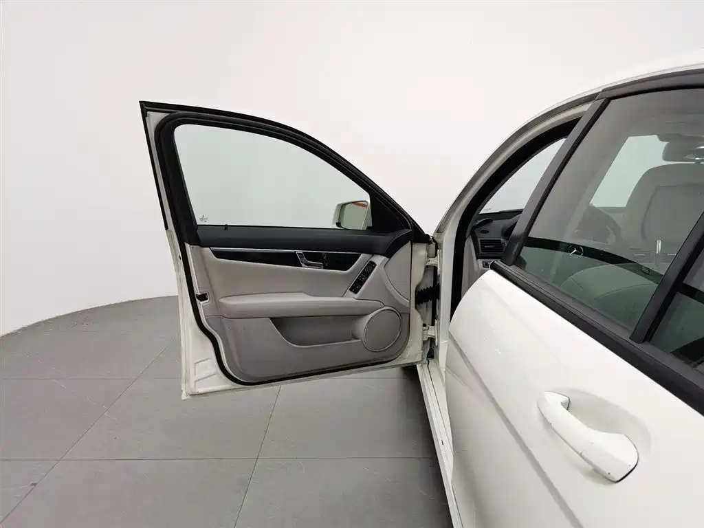 Mercedes-Benz C-Class C 2010 C 180K