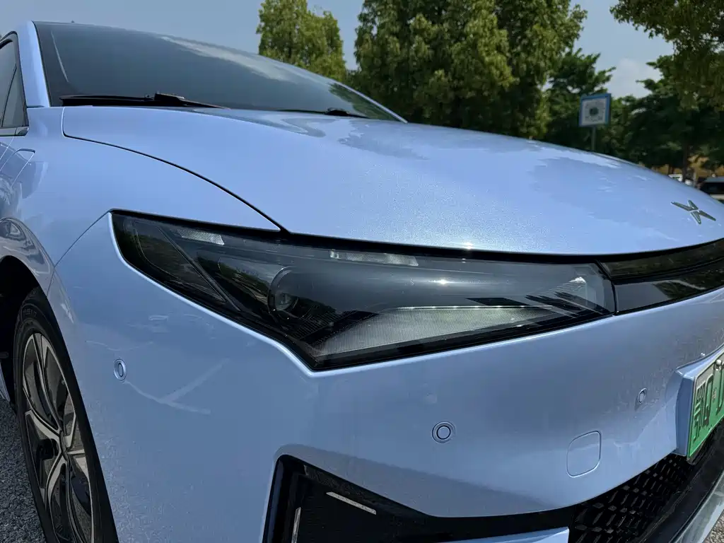 XPeng P5 — миниатюра 17