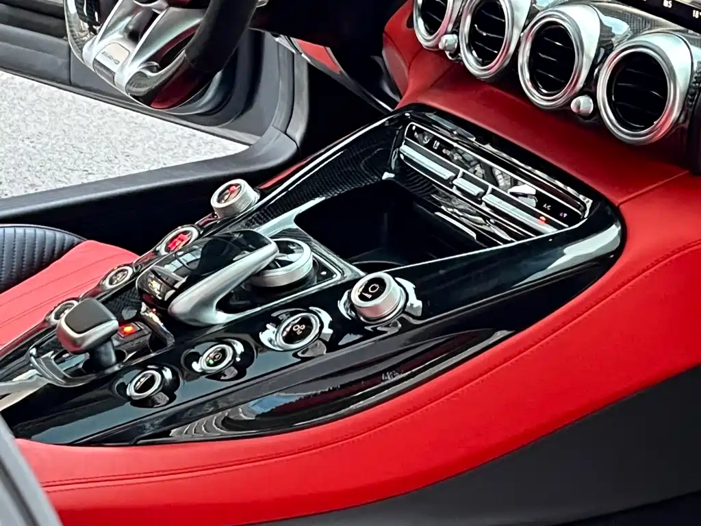 MERCEDES-BENZ AMG GT