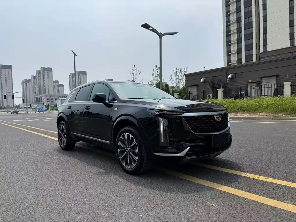 Cadillac XT5 2025
