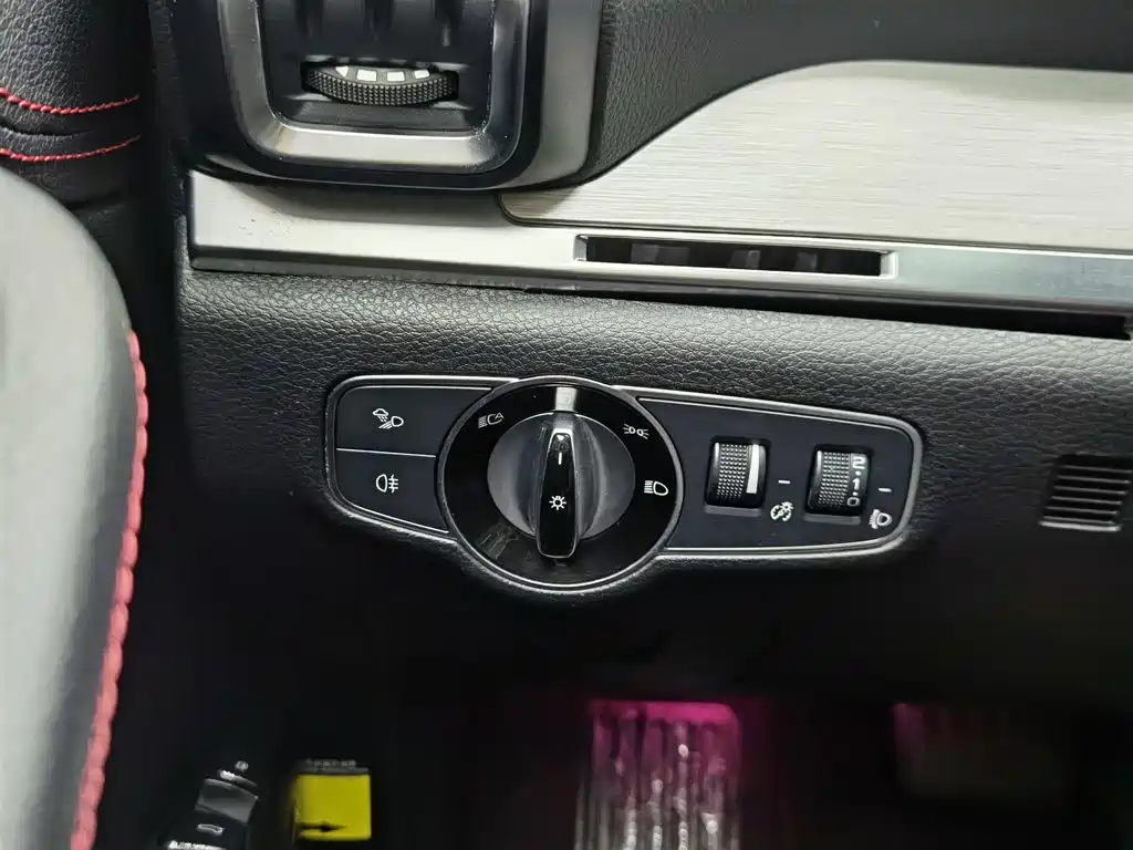 BYD Tang New Energy — миниатюра 21