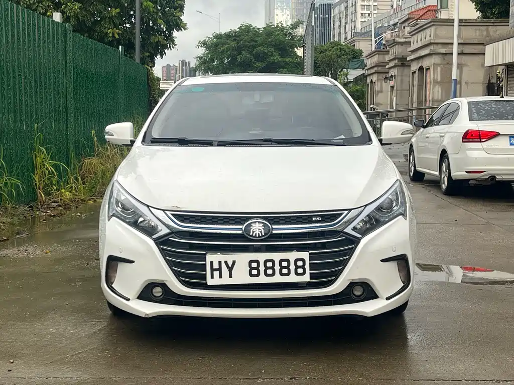 BYD Qin NEV - фото 2