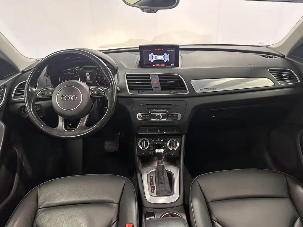 Audi Q3 — фотографии объявления, Фото 11