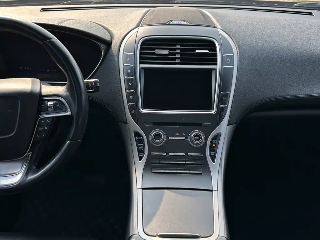 Lincoln Nautilus (Import) — миниатюра 21