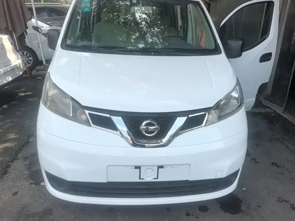 Nissan NV200 — миниатюра 3