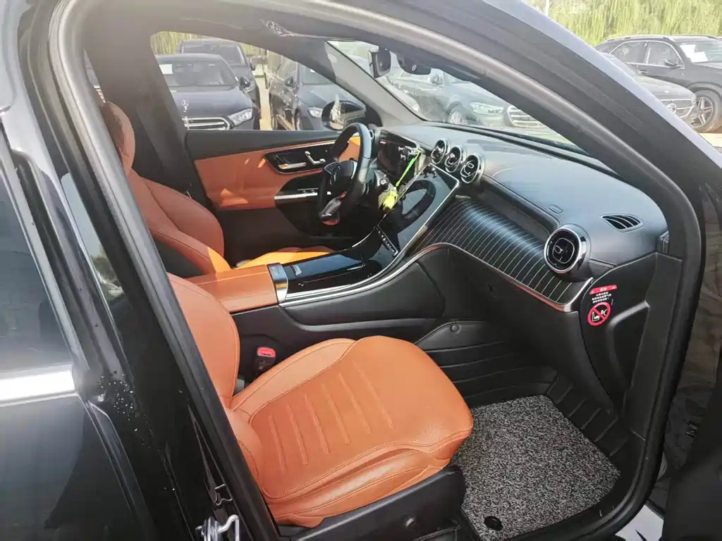 Mercedes-Benz GLC — миниатюра 4