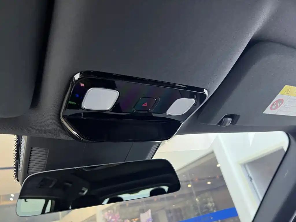 Li Auto Li L9 — миниатюра 16