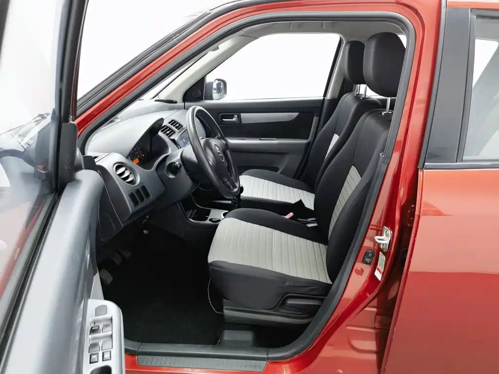 Suzuki Swift — миниатюра 10