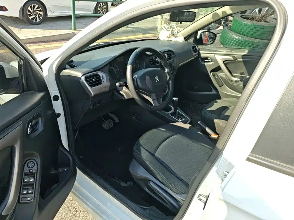Peugeot 301 — миниатюра 16
