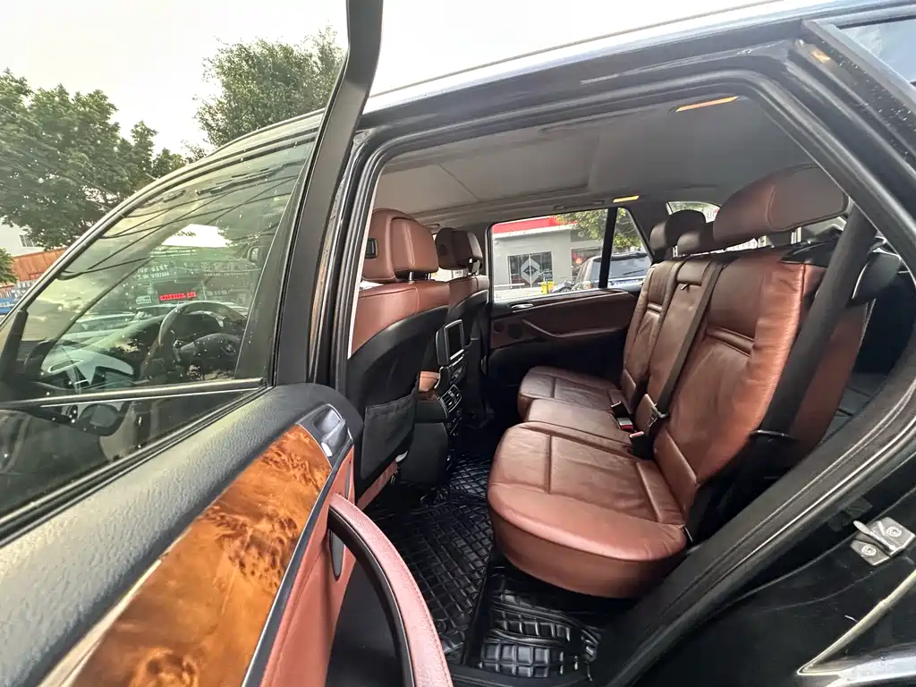 BMW X5 2011 xDrive35i M Sport