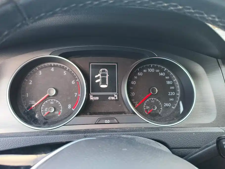 Volkswagen Golf — миниатюра 14