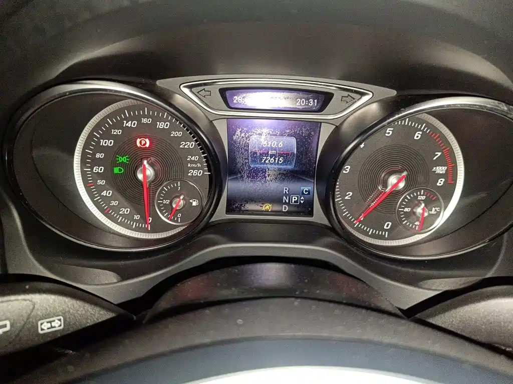 Mercedes-Benz GLA — миниатюра 13