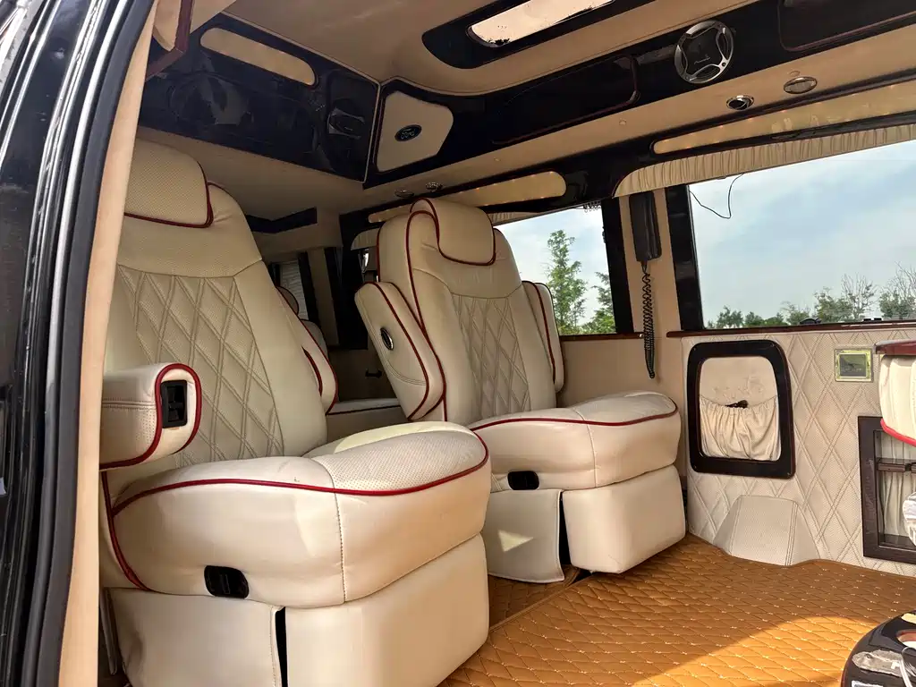 Ford E350 2011 5.4L