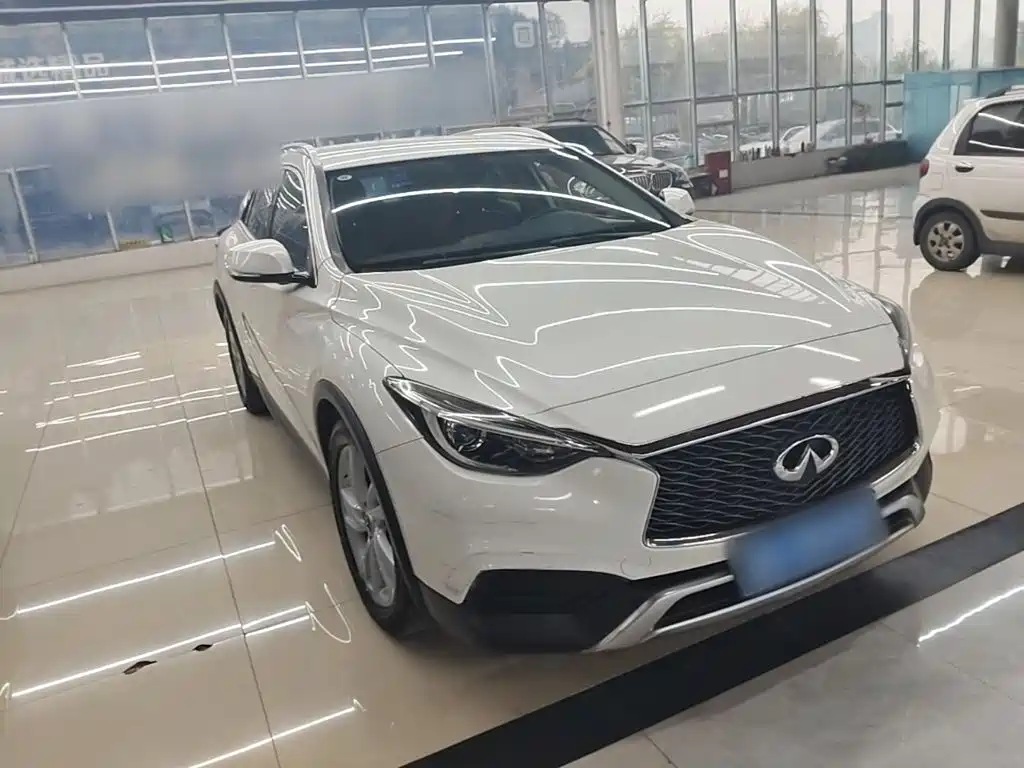 Infiniti QX30 — миниатюра 4