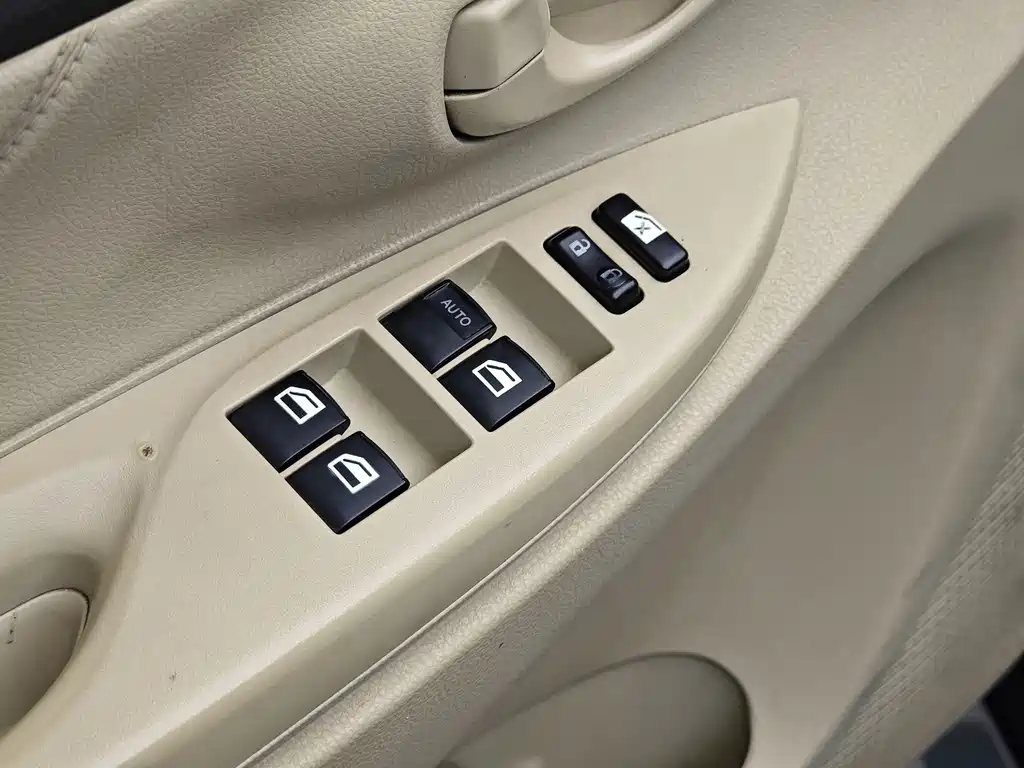 Toyota Vios 2014 1.5L AT